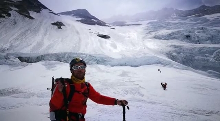 Andrea Lanfri, Luca Montanari, Everest - Andrea Lanfri and Luca Montanari acclimatising on Everest, April 2022