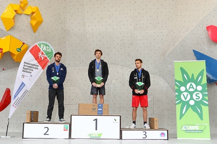 European Boulder Cup, Bressanone - 2. Mathieu Ternant (FRA), 1. Simon Lorenzi (BEL), 3. Yannick Flohé (GER), European Boulder Cup 2022 a Bressanone