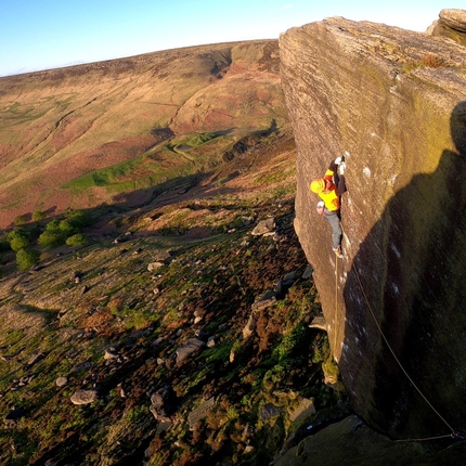 Filip Babicz repeats E9 Appointment with Death rope-solo at Wimberry