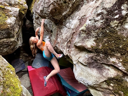 Michaela Kiersch - American climber Michaela Kiersch repeating Left Hand of Darkness V12/8A+ at Magic Wood in Switzerland