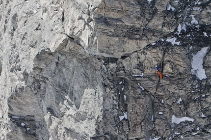 Picco Muzio - Cervino - La nuova via aperta il solitaria da Hervé Barmasse sulla parete sud del Picco Muzio, Cervino