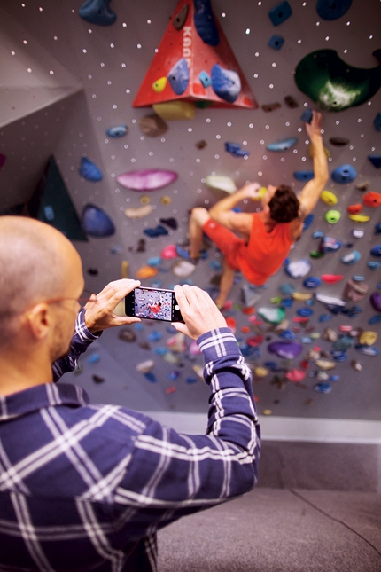 La Bibbia dell'arrampicata - La Bibbia dell'arrampicata: Stian Christophersen in allenamento, sotto l'occhio vigile di Martin Morbråten