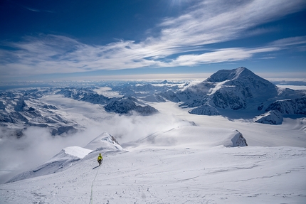 Mount Hunter, Alaska, Full Moon Fever, August Franzen, Clint Helander - Durante l'apertura di Full Moon Fever sul Mount Hunter  in Alaska (August Franzen, Clint Helander 13-16/05/2022)