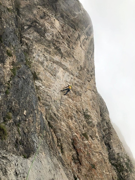 Rocca dei Campanili, Mongioie, La Fenice, Matteo Gambaro, Alessandro Cariga - Apertura di La Fenice (8c, 150m) alla Rocca dei Campanili, Mongioie (Alessandro Cariga, Matteo Gambaro)