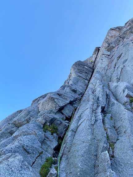 Gracias a la vida alla Cima Bifora in Presanella di Francesco Salvaterra, Stefano Parziani