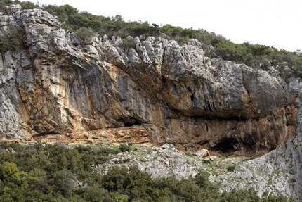 Sport climbing in Greece - The crag Kofi, Magnesia, Greece