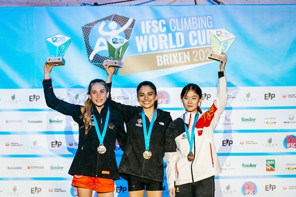 Brixen Boulder World Cup 2022 - 2. Hannah Meul 1. Natalia Grossman 3. Zhilu Luo, Brixen Boulder World Cup 2022