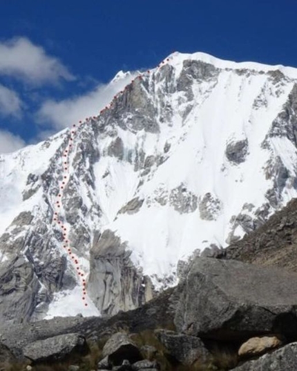 Ranrapalca, Peru, Thomas Gianola, Alessio Miori, Giovanni Zaccaria - Making the first ascent of 'Mucha Banana', Ranrapalca North Face, Peru (Thomas Gianola, Alessio Miori, Giovanni Zaccaria 10/06/2022)