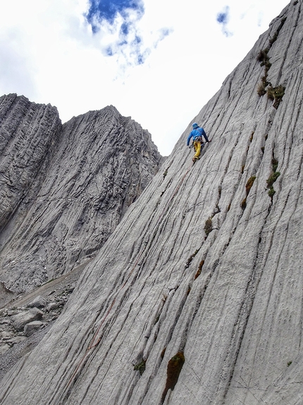 Cerro Tornillo, Perù, Nicolò Geremia, Thomas Gianola, Giovanni Zaccaria - Le rigole incredibili di Rigola Illegale sul Cerro Tornillo in Perù (Nicolò Geremia, Thomas Gianola, Giovanni Zaccaria 21/06/2022)