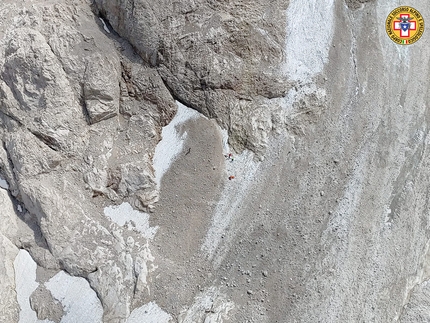Marmolada Avalanche Dolomites - The huge ice collapse on Marmolada in the Dolomites