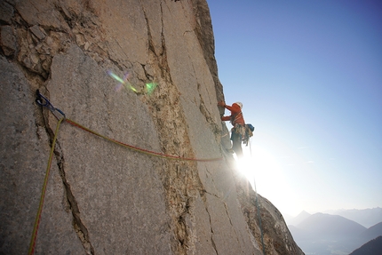 Nuova via di più tiri sul Kolosseum / Hohe Munde in Austria di Egon Egger e Benjamin Zörer