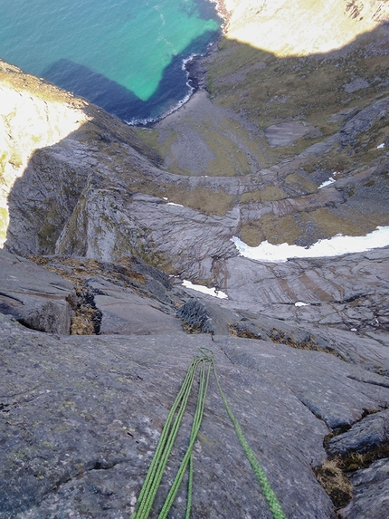 Lofoten, Norway, Helvetestinden, Brasrastindan, Gerber Cucurell, Jordi Esteve - Establishing Nordside on the North Face of Brasrastindan, Lofoten Islands, Norway (Gerber Cucurell, Jordi Esteve 30/05/2022)