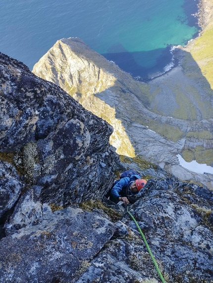 Lofoten, Norway, Helvetestinden, Brasrastindan, Gerber Cucurell, Jordi Esteve - Establishing Nordside on the North Face of Brasrastindan, Lofoten Islands, Norway (Gerber Cucurell, Jordi Esteve 30/05/2022)
