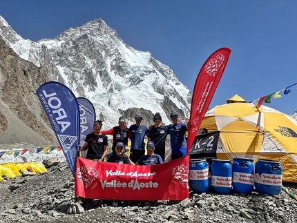 K2 - La spedizione valdostana al campo base del K2