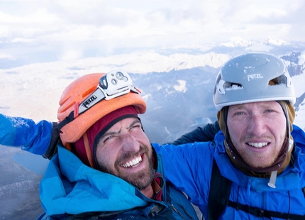 Jirishanca, Peru, Alik Berg, Quentin Roberts - Alik Berg and Quentin Roberts on the summit of Jirishanca in Peru