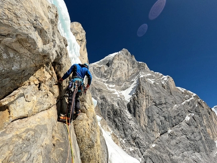 New climb on Siula Grande in Peru by Matteo Della Bordella, Marco Majori