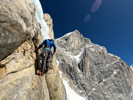 Siula Grande, Perù, Matteo Della Bordella, Marco Majori, Valore Alpino - Matteo Della Bordella e Marco Majori durante l'apertura di Valore Alpino sul Siula Grande, Perù (20-24/07/2022)