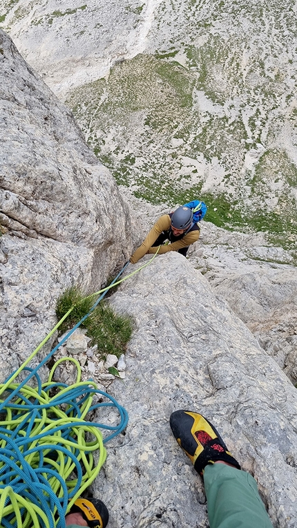 Rotwand, Rosengarten, Dolomites, Simon Messner, Philipp Prünster, Martin Sieberer - Making the first ascent of Männer die auf Wände starren on Rotwand, Rosengarten, Dolomites (Simon Messner, Philipp Prünster, Martin Sieberer 10/07/2022)