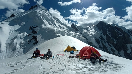 Bondit Peak, Hushe Valley, Pakistan, Laszlo Szasz, Bence Kerekes, Marton Nagy, Viktor Agoston - Bondit Peak in the Hushe Valley in Pakistan (Viktor Agoston, Bence Kerekes, Marton Nagy, Laszlo Szasz, summer 2022)