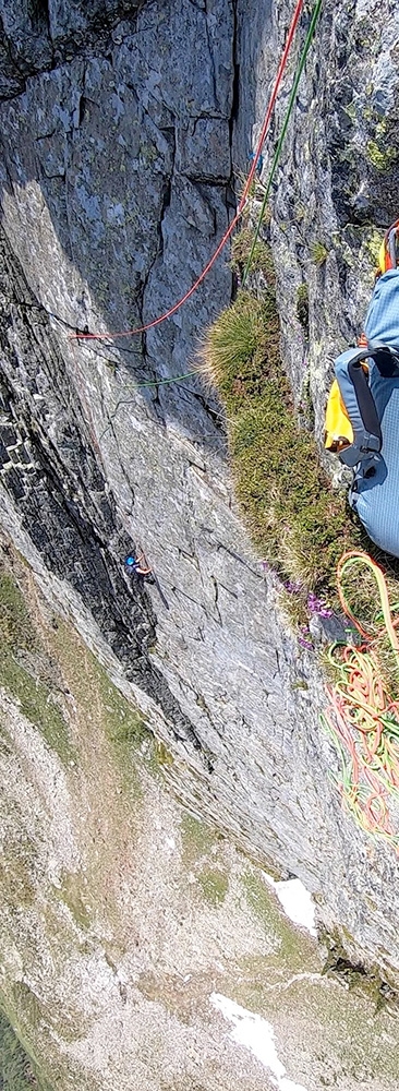 Via Toboga alla Crema, Monte Cuminello, Davide Bonfanti, Marco Serafini - Via Toboga alla Crema al Monte Cuminello: il toboga che da il nome alla via