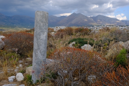 Mani, Peloponneso, Grecia, Alberto Sciamplicotti - Mani in Grecia: le suggestive rovine della fortezza del Mani a Capo Tigani