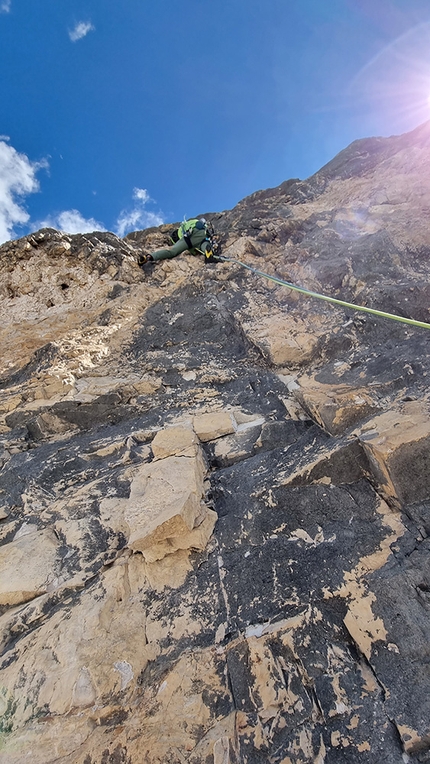 La vita è bella, Lagazuoi, Dolomites, Simon Messner, Martin Sieberer, Barbara Vigl  - La vita è bella on Lagazuoi Nord, Dolomites (Simon Messner, Martin Sieberer, Barbara Vigl 07/2022)