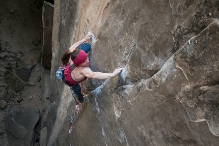 Barbara Zangerl, Le Voyage, Annot, France - Barbara Zangerl climbing Le Voyage at Annot in France
