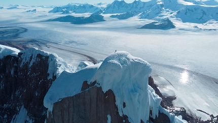 Premio Cala Cimenti 2022, Matteo Della Bordella - La Cima del Cerro Torre in Patagonia