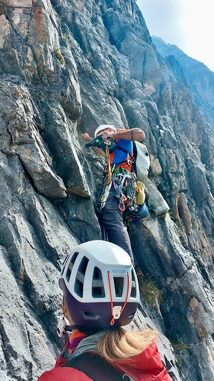 Spallone Irene, Dolomiti di Brenta, Via Per Lory, Davide Ortolani, Soukaina Dali, Monica Susat - Davide Ortolani in apertura su Via Per Lory, Spallone Irene, Dolomiti di Brenta