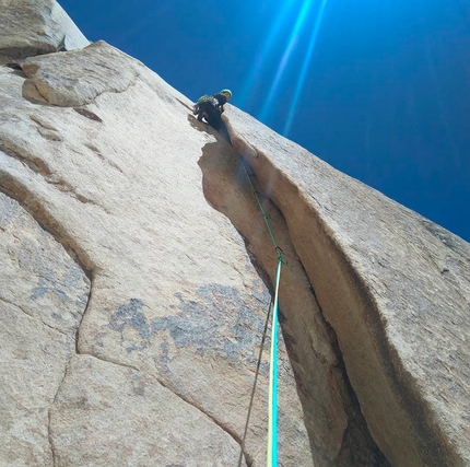 Iran, climbing, Alam Kooh, Mountain Warriors, Nasim Eshqi, Sina Heidari - Making the first ascent of Mountain Warriors on Sun Tower at Alam Kooh in Iran (Nasim Eshqi, Sina Heidari summer 2022)