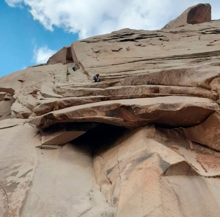 Iran, climbing, Alam Kooh, Mountain Warriors, Nasim Eshqi, Sina Heidari - Making the first ascent of Mountain Warriors on Sun Tower at Alam Kooh in Iran (Nasim Eshqi, Sina Heidari summer 2022)