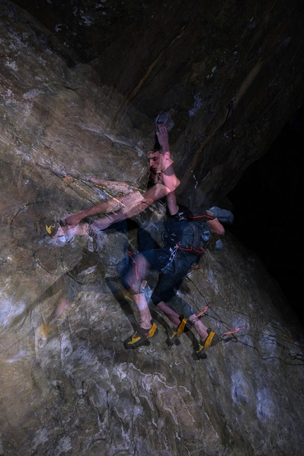 Hamish McArthur, Hunger, Malcom Smith, The Anvil, Scotland - Hamish McArthur repeating Hunger 9a at The Anvil in Scotland