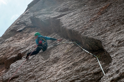 Little Asan, Karavshin, Kyrgyzstan, Moritz Sigmund, Patrick Tirler - First ascent of Ak-Kalpak on Little Asan in the Kara-Su Valley, Karavshin, Kyrgyzstan (Moritz Sigmund, Patrick Tirler 08/2022)