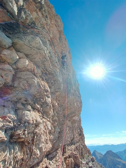 Cima Roma, Brenta Dolomites, Caput Mundi, Alessandro Beber, Matteo Pavana, Alberto Fedrizzi - Caput Mundi on Cima Roma, Brenta Dolomites (Alessandro Beber, Matteo Pavana, Alberto Fedrizzi, summer 2022)