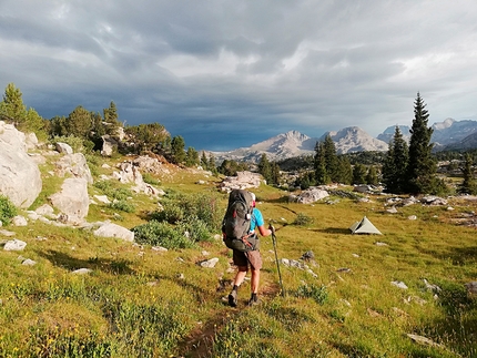 Backcountry Wyoming, trekking USA tra le montagne del Wind River Range e i parchi nazionali