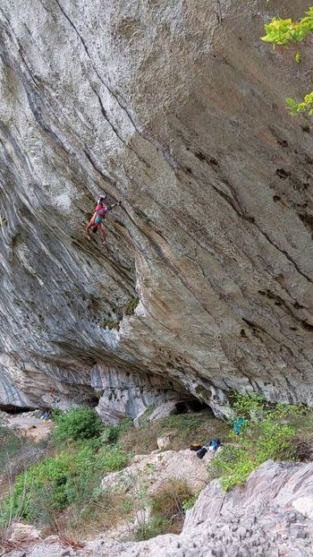 Lorenzo Bogliacino - Lorenzo Bogliacino sale TTT (9a) alle Gorges du Loup in Francia