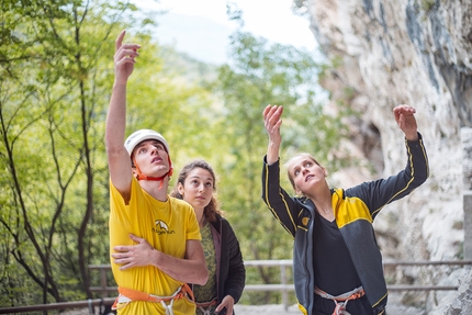 Petzl Legend Tour Italy - Alessandro Larcher, Giorgia Tesio and Eva Hammelmüller at Gola di Toblino, Arco, Italy