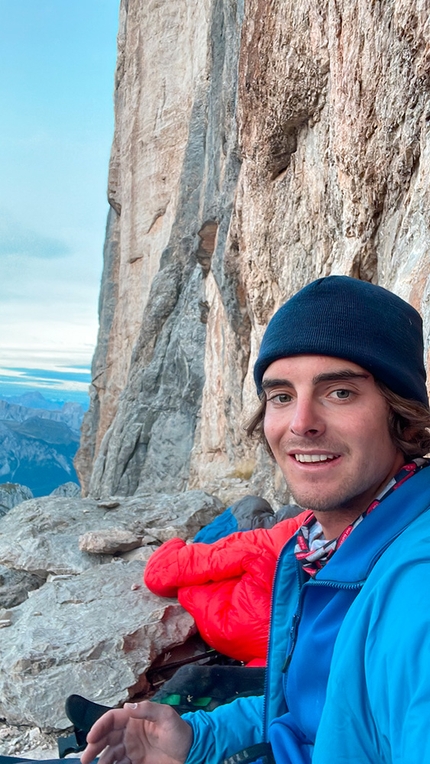 Janluca Kostner e la prima solitaria di Chimera Verticale in Civetta, Dolomiti