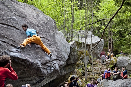 Sharma, Ondra e Calibani al Melloblocco 2011