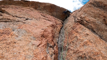 Tasio Martin, Marc Toralles, Shafat Valley, Zanskar, India - Tasio Martin and Marc Toralles making the first ascent of Txoria Txori (740m, 7a+) on the hitherto unlcimbed Punta Guillem Aparicio, Shafat Valley, Zanskar, India, August 2022