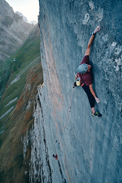 Michael Wohlleben, Bodhichitta, Westliche Dreifaltigkeit, Switzerland - Michael Wohlleben climbing Bodhichitta, Westliche Dreifaltigkeit, Switzerland