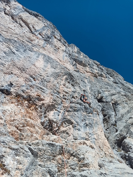 Wilder Kaiser, Boxershorts, Jonas Fertig, Luis Funk - Jonas Fertig and Luis Funk making the first ascent of Boxershorts, Wilder Kaiser, Austria