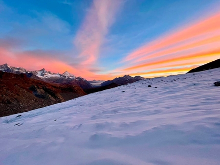 Breithorn Centrale, François Cazzanelli, Jerome Perruquet, Stefano Stradelli - Apertura di 'Essere o non Essere' sulla nord di Breithorn Centrale (François Cazzanelli, Jerome Perruquet, Stefano Stradelli 13/19/2022)