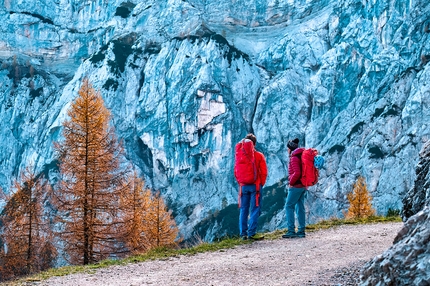 Invisible Transformation added to iconic Ajdovska deklica in Slovenia by Luka Lindič, Ines Papert