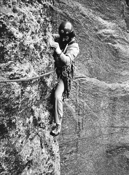 Via dell’Addio, Parete dei Titani, Vallone di Sea, Luca Enrico - Franco Ribetti in apertura sulla via dell'Addio, Parete dei Titani, Vallone di Sea, il 26/08/1983