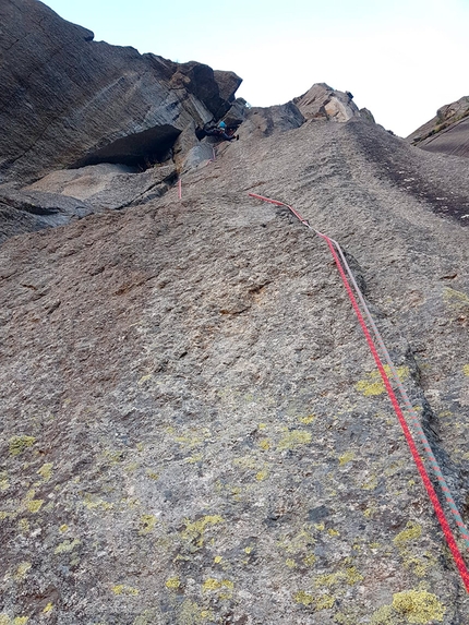 Via dell’Addio, Parete dei Titani, Vallone di Sea, Luca Enrico - Roccia perfetta su L1 della Via dell’Addio, Parete dei Titani, Vallone di Sea