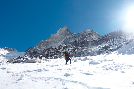 Ondrej Huserka e Wadim Jablonski aprono Gangotri Gambling nel Garhwal Himalaya