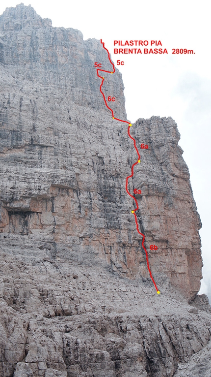 Dolomiti di Brenta, Franco Nicolini - Il tracciato della via Pilastro Pia alla Cima Brenta Bassa, Dolomiti di Brenta