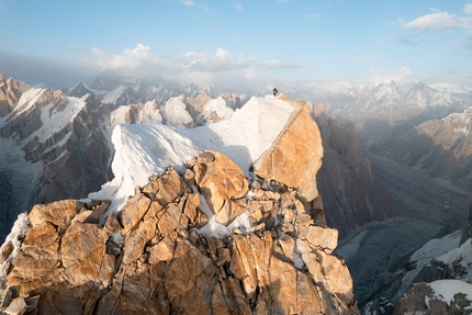 Uli Biaho Spire, Trango Towers, Alessandro Baù, Leonardo Gheza, Francesco Ratti - Trango Tower: cima per Alessandro Baù e Francesco Ratti