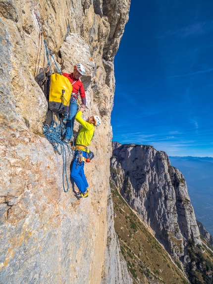 Il Re del Brenta, Paganella, Luca Giupponi, Rolando Larcher - Rolando Larcher e Luca Giupponi in sosta durante l'apertura di Il Re del Brenta in Paganella (2022)